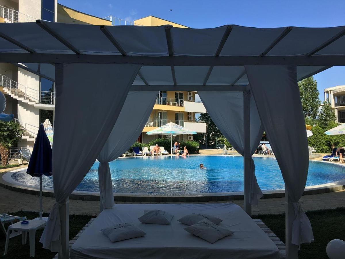 Dima Popova Apartments Царево Екстериор снимка