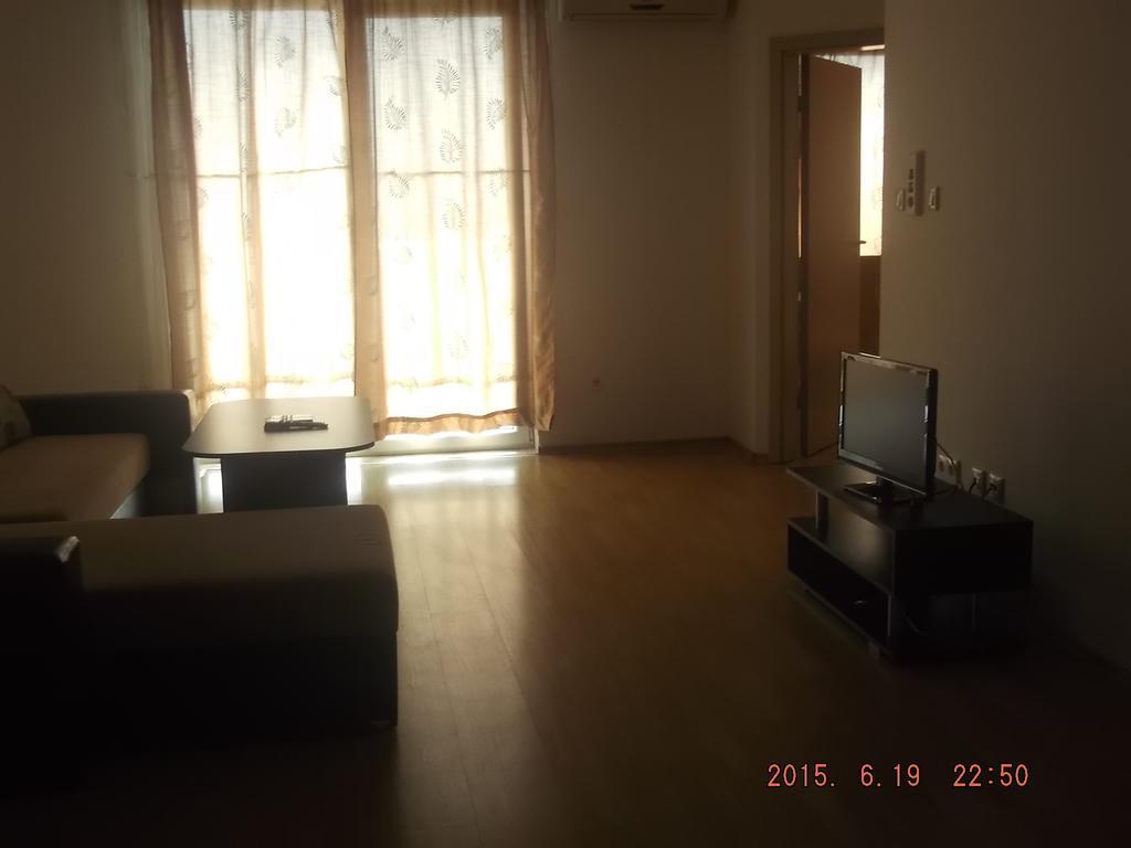 Dima Popova Apartments Царево Екстериор снимка